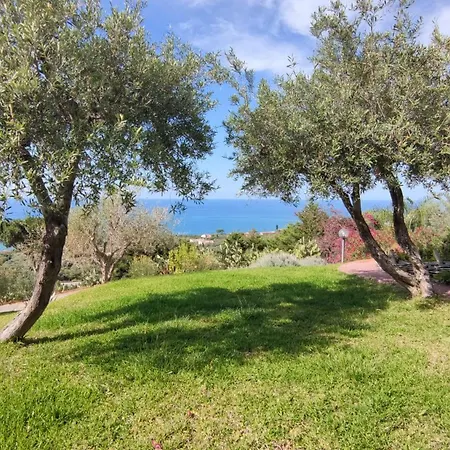 Costa Azzurra Cefalu