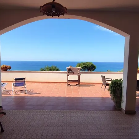 Costa Azzurra Apartment