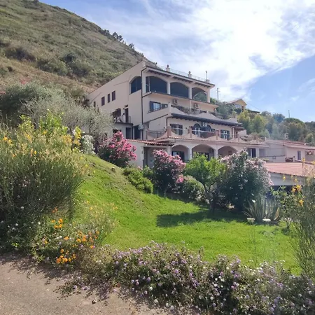 Апартаменты Costa Azzurra *